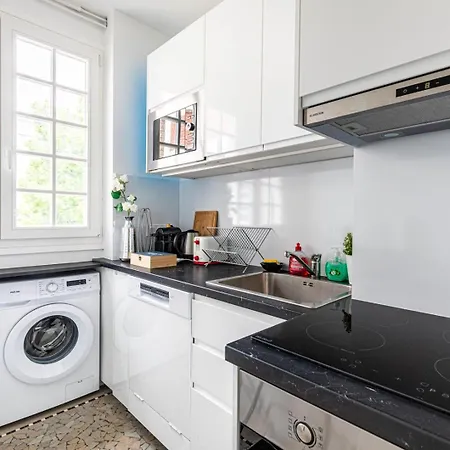 Апартаменты Guestready - Luxe Living Near The Eiffel Tower